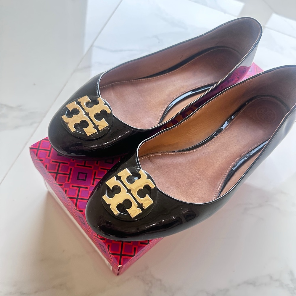 Tory Burch flats